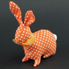 6"DOTS SITTNG.RABBIT A4