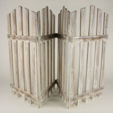 WOOD FENCE