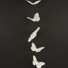 5' BUTTERFLY GARLAND WHITE