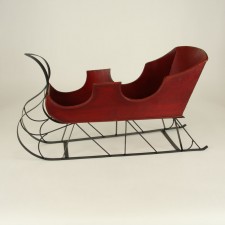 28"X9.5"X15"WOOD SLEIGH RED