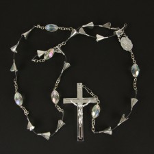 54"HAND ROSARY HOLDS 18 ROSES