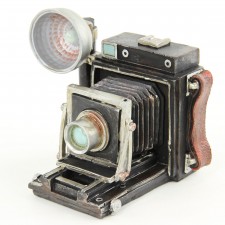 5.25" RESIN CAMERA DECOR