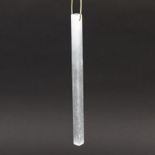 7.75"SELENITE ICICLE ORNA