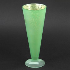 LIME GREEN GLASS VASE M25