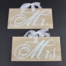 MR/MRS WEDDING SIGN