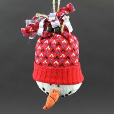 KNIT WIT SNOWMAN ORNA A25