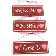 WOOD VALENTINE'S SIGN A4