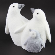 12.75"X11.5"PENGUIN FAMILY